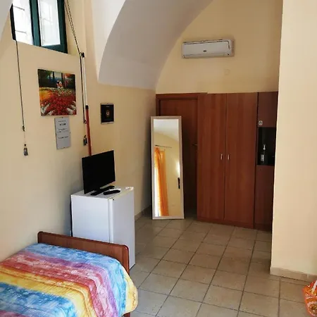 Alba Bed & Breakfast *